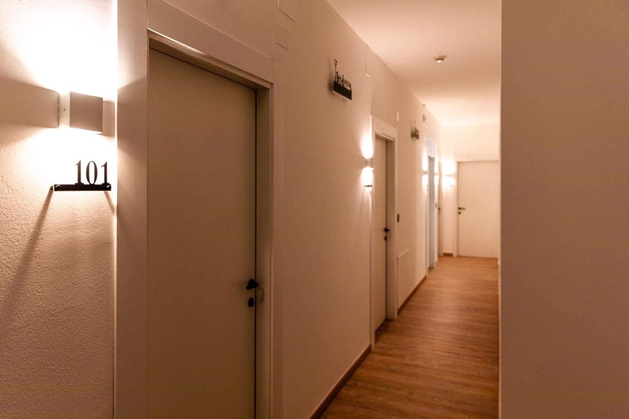 Roncegno Hotel Vittoria المظهر الخارجي الصورة